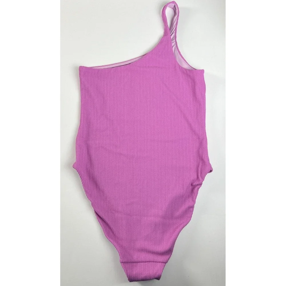 Wolford Swimsuit Size Medium One-Piece One Shoulder Textured Luxury‎ Orchid D22